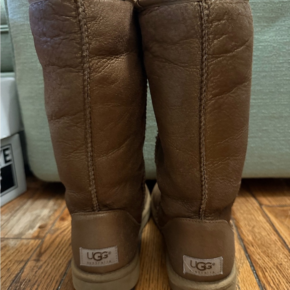 UGG Classic Tall Metallic Gold Boots Size 6 - Picture 3 of 7